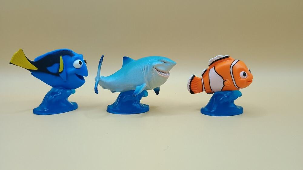 Disney Pixar Finding Nemo Lot Of 3 Bruce, Nemo, Dory Collection Figures